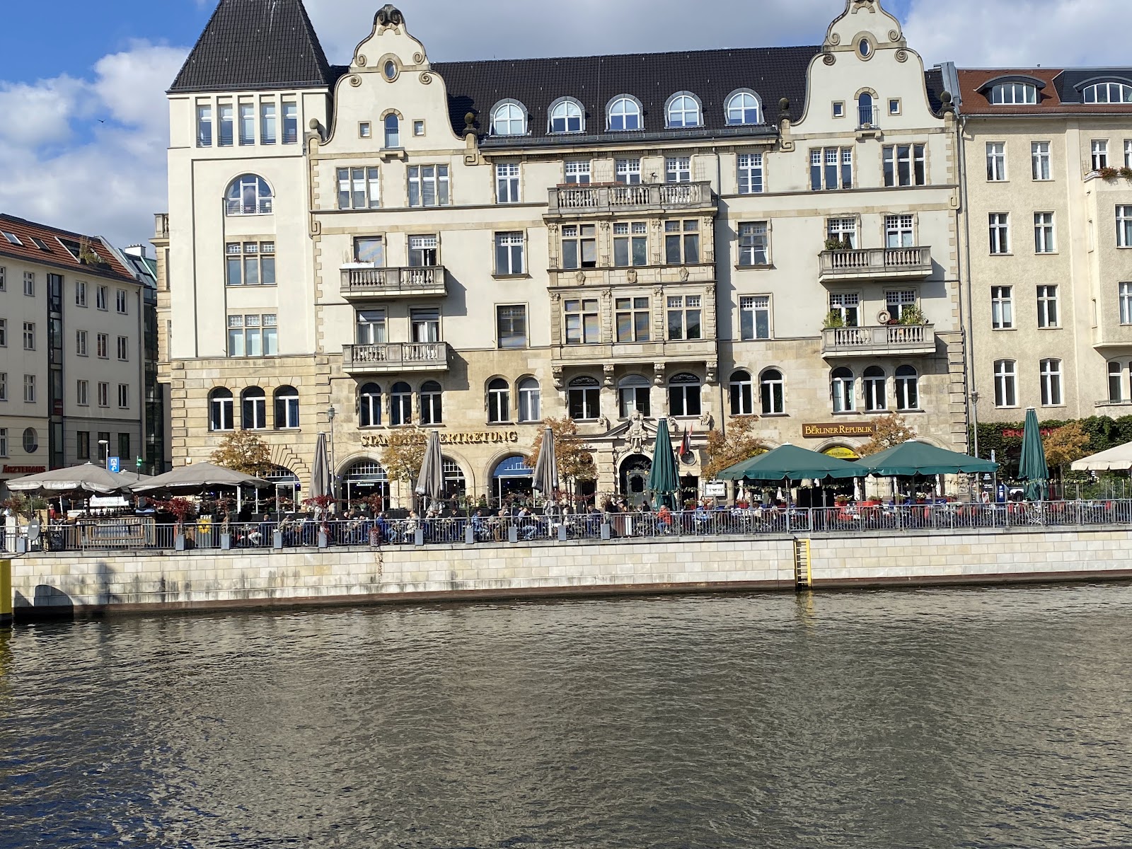 Ständige Vertretung Photo 7